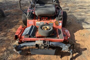 KUBOTA ZD18 RIDE ON LAWN MOWER