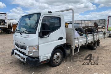 2022 Mitsubishi Fuso Canter 515S Table Top
