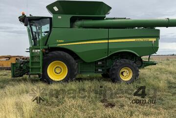 2012 John Deere S680 Header & 2021 740D Draper Front