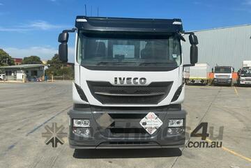2017 Iveco Stralis 360 Container Truck