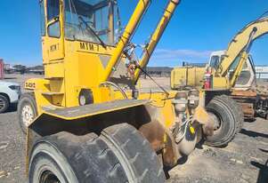 Omega 4ECH container handling forklift