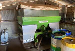 AGROLEAD   Insta 1200 3PL