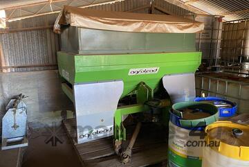 AGROLEAD   Insta 1200 3PL