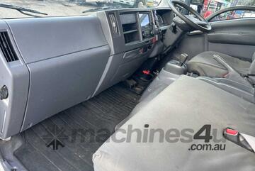 Isuzu 2019   NPR 65 190 Tipper