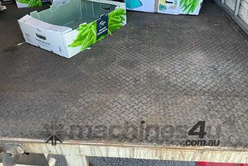 2015 Hino 500 SERIES Curtainsider