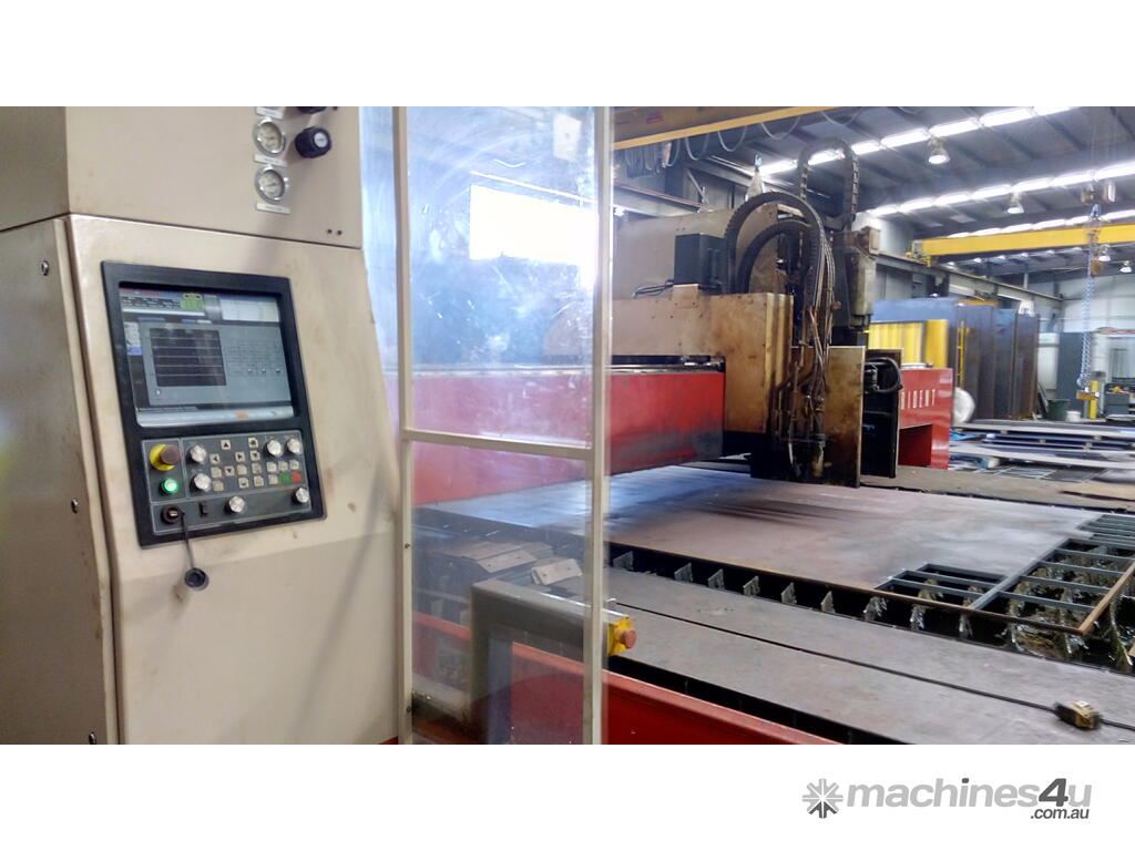 New 2018 farley laserlab Farley Trident Plasma BT40 Drill Machine CNC