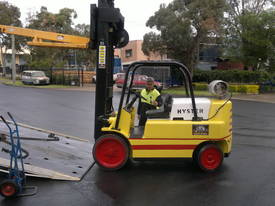 7 T Hyster S150A (Space Saver) & Telescopic Jib - picture0' - Click to enlarge