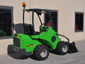 New Avant 640 Articulated Loader - picture0' - Click to enlarge