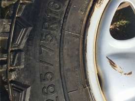 Landcruiser wheel and tyre for sale - picture0' - Click to enlarge