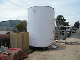 verticle tank insulated - picture2' - Click to enlarge
