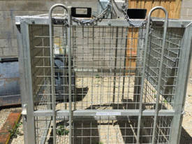 Used forklift / crane brick cage attachment - picture0' - Click to enlarge