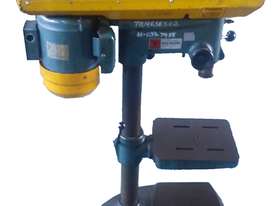Brobo Waldown Pedestal Drill 8SN Bench Mount Industrial Trade Quality 8 speed - picture0' - Click to enlarge
