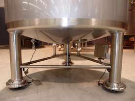 Pressure Vessel (Stainless Steel), Capacity: 4,000Lt - picture1' - Click to enlarge