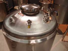 Pressure Vessel (Stainless Steel), Capacity: 4,000Lt - picture2' - Click to enlarge