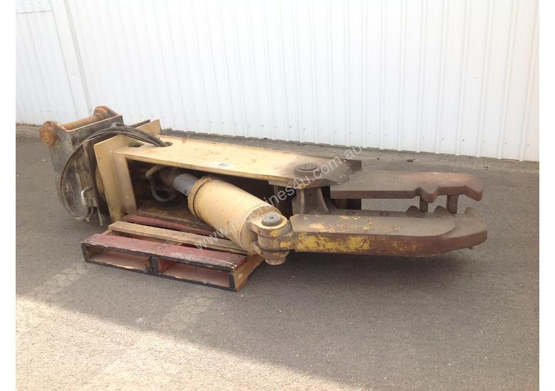 caption Excavator Rotating Pulveriser