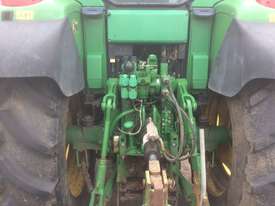 John Deere 6520 Premium Tractor - #504248 - picture2' - Click to enlarge