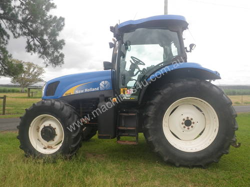 Tractor New Holland TS135A 2006