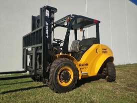 BRAND NEW 4WD 3.5ton 108HP 4 meter 3 Stage Container Mast ROUGH TERRAIN Forklift - picture0' - Click to enlarge