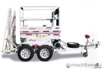 19E Scissor on New Tandem Trailer