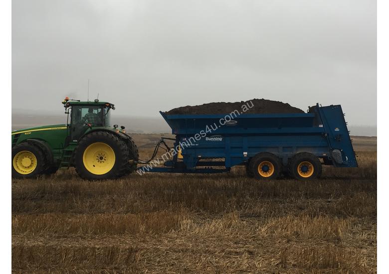 caption Bunning 230WB Manure Spreader