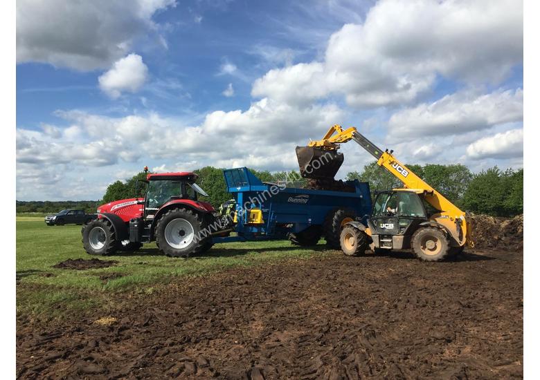 caption Bunning 230WB Manure Spreader