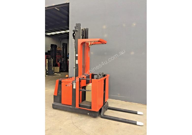 caption BT TOYOTA ORDERPICKER