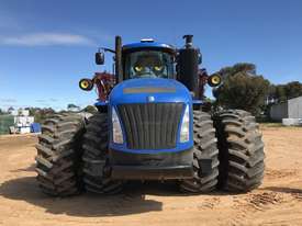 New Holland T9.670 FWA/4WD Tractor - picture0' - Click to enlarge