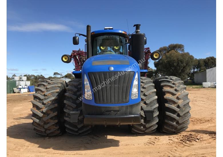 caption New Holland T9.670 FWA/4WD Tractor