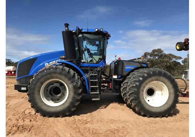 caption New Holland T9.670 FWA/4WD Tractor