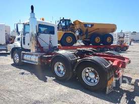 MACK CMMT Prime Mover (T/A) - picture2' - Click to enlarge