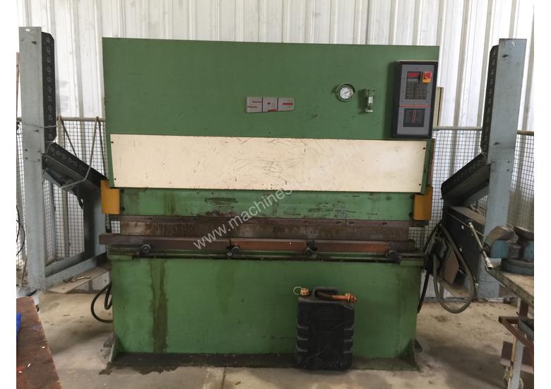 caption 2000 x 20T PRESS BRAKE