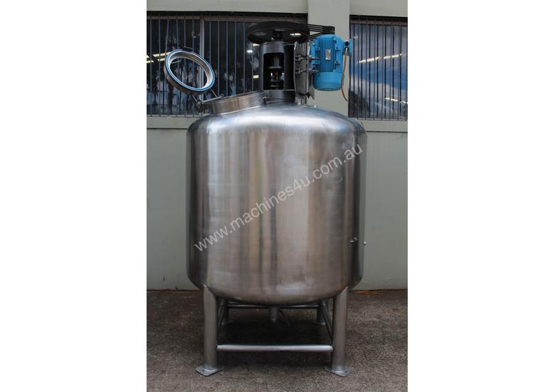 caption Stainless Steel Mixing Tank