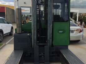 3T Multi-Directional Forklift - picture2' - Click to enlarge