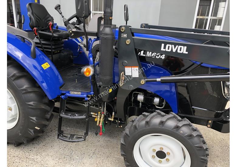 caption 60HP 4WD ROPS TRACTOR WITH 4 IN 1 LOADER