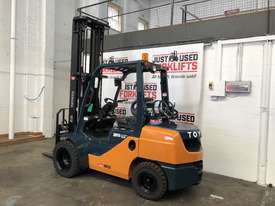 TOYOTA FORKLIFTS 32-8FGJ35 - picture1' - Click to enlarge