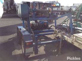 1995 Premier Trailers - picture2' - Click to enlarge