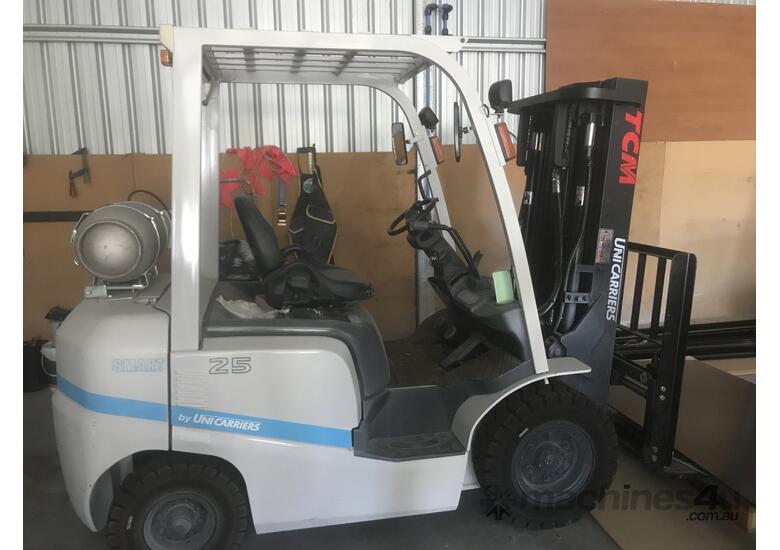 caption TCM Forklift 2.5Ton