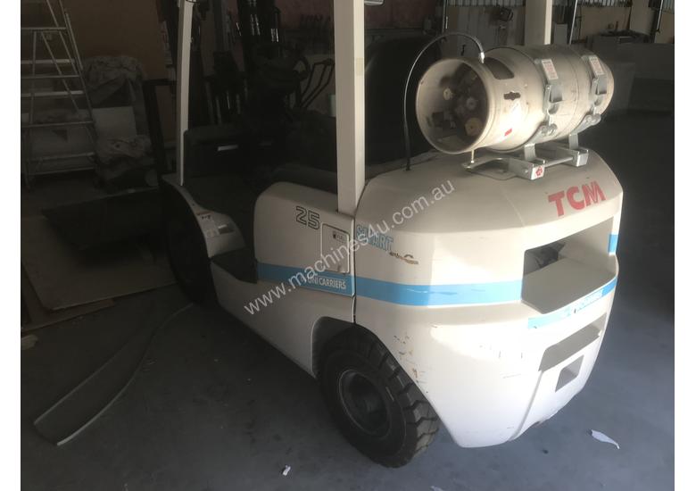 caption TCM Forklift 2.5Ton
