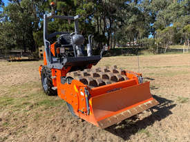Hamm 3205 Vibrating Roller Roller/Compacting - picture1' - Click to enlarge