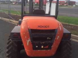 2.5T Diesel Rough Terrain Forklift - picture2' - Click to enlarge