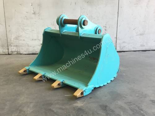 UNUSED 600MM TOOTHED DIGGING BUCKET SUIT 3-4T EXCAVATOR E056