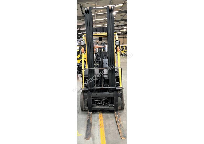 caption 1.8T LPG Counterbalance Forklift