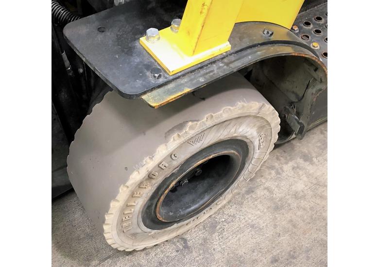 caption 1.8T LPG Counterbalance Forklift