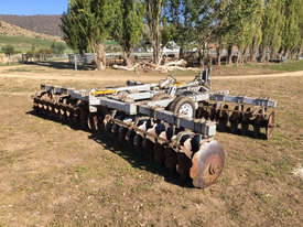 Gibbins Rawling RM40 Offset Discs Tillage Equip - picture0' - Click to enlarge