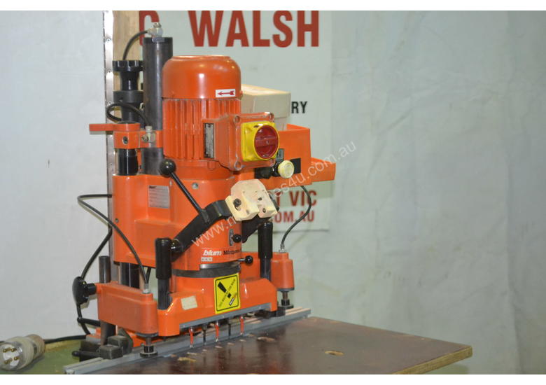 Used blum Blum 7 spindle in line borer Hinge Borers in , Listed on