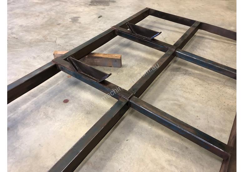 Used Bobcat Bobcat Spreader Bar Skid Steer Smudge Bar in , Listed on