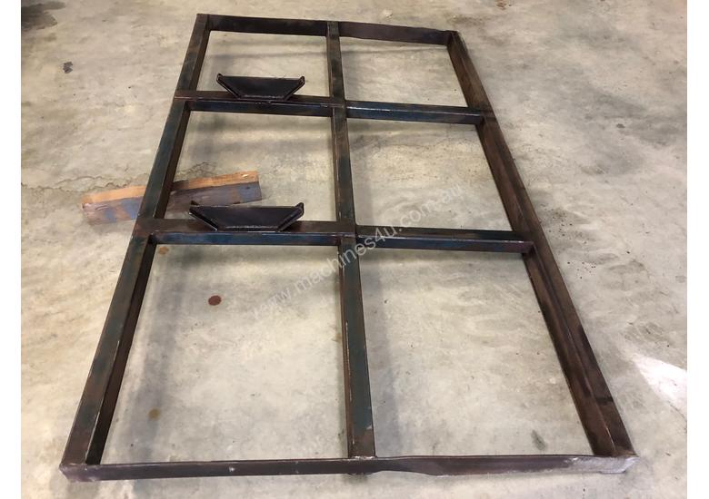 Used Bobcat Bobcat Spreader Bar Skid Steer Smudge Bar in , Listed on