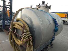 Keevee Vacuum Waste Tanker - picture2' - Click to enlarge