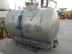 Keevee Vacuum Waste Tanker - picture0' - Click to enlarge