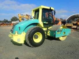 2016 Ammann ASC110D Smooth Drum Roller - picture2' - Click to enlarge